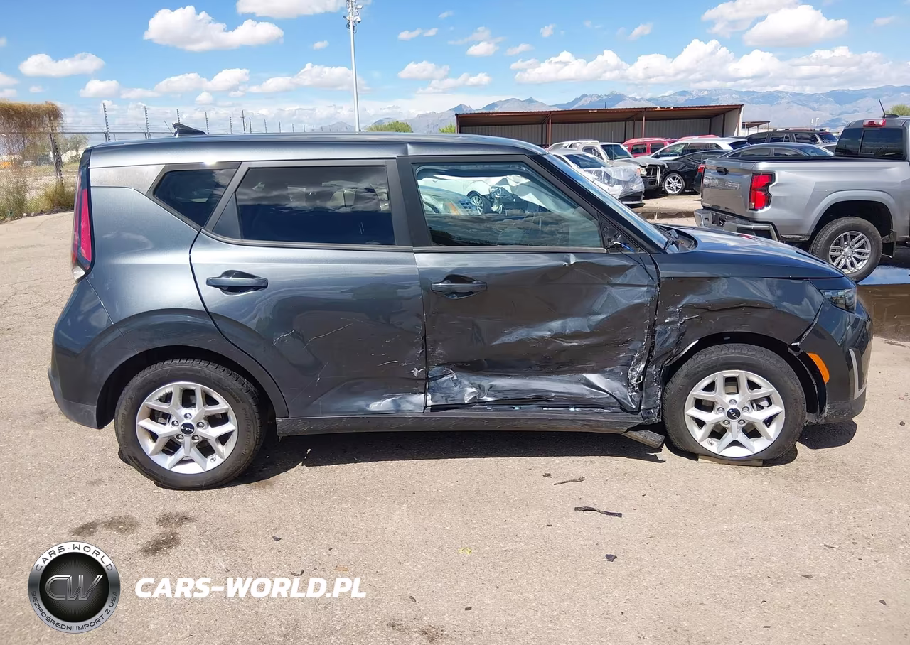 2024 Kia Soul Lx VIN:KNDJ23AU6R7909043 - 13