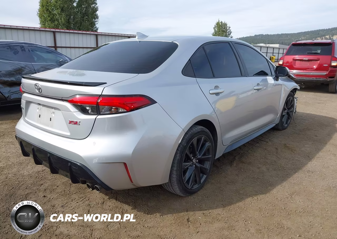 2023 Toyota Corolla Xse VIN:JTDT4MCE6P3516162 - 4