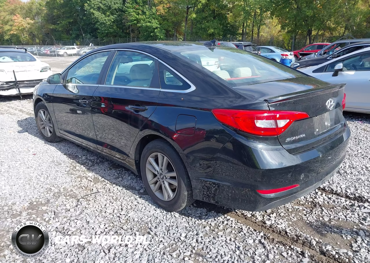 2015 Hyundai Sonata Se VIN:5NPE24AF1FH005875 - 3