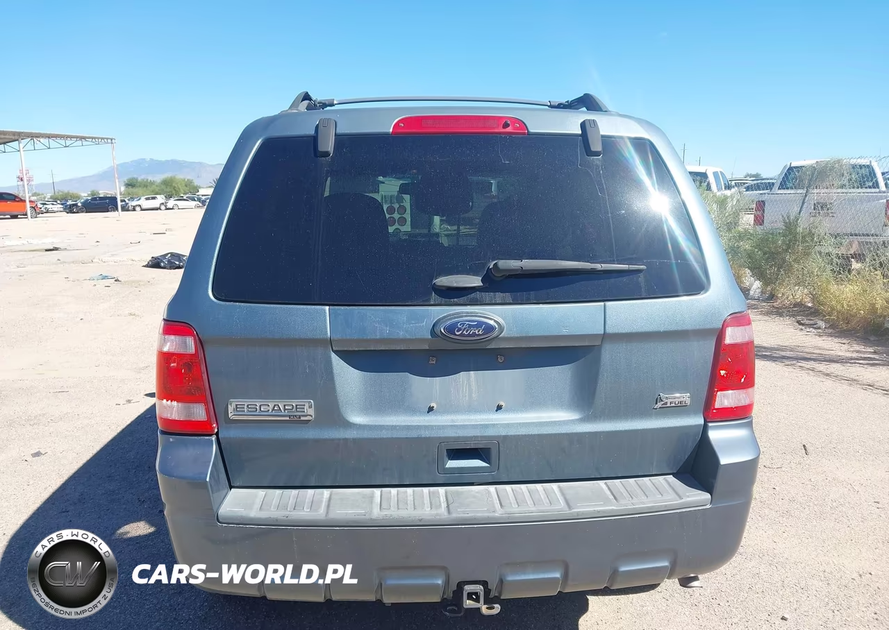 2011 Ford Escape Xlt VIN:1FMCU0DG8BKC30106 - 16