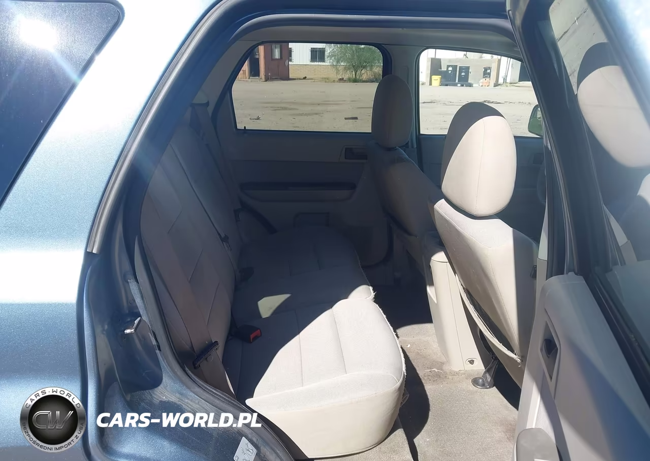 2011 Ford Escape Xlt VIN:1FMCU0DG8BKC30106 - 8