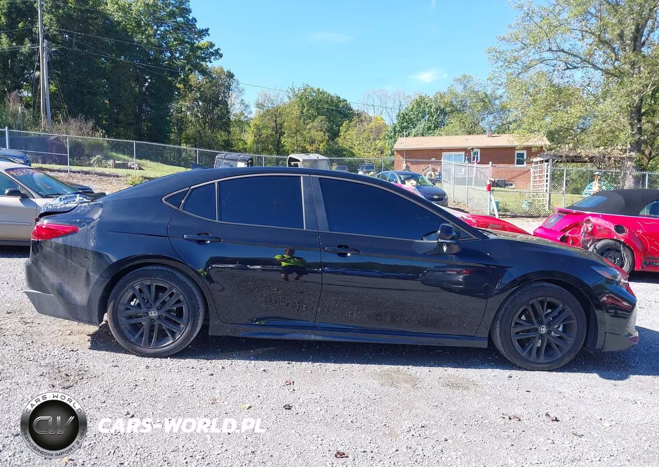 2026 Toyota Camry Se VIN:4T1DAACK2TU321919 - 13