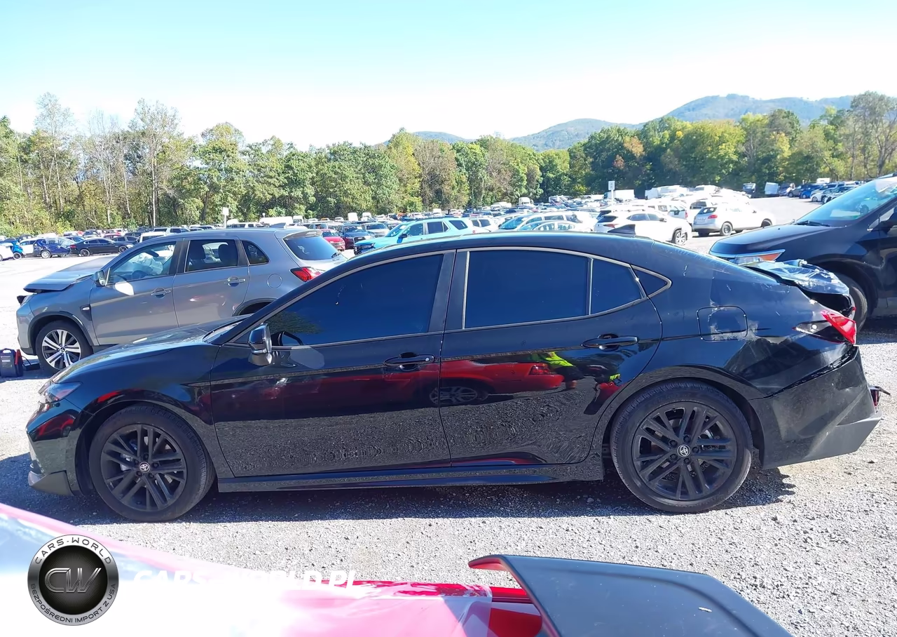 2026 Toyota Camry Se VIN:4T1DAACK2TU321919 - 14