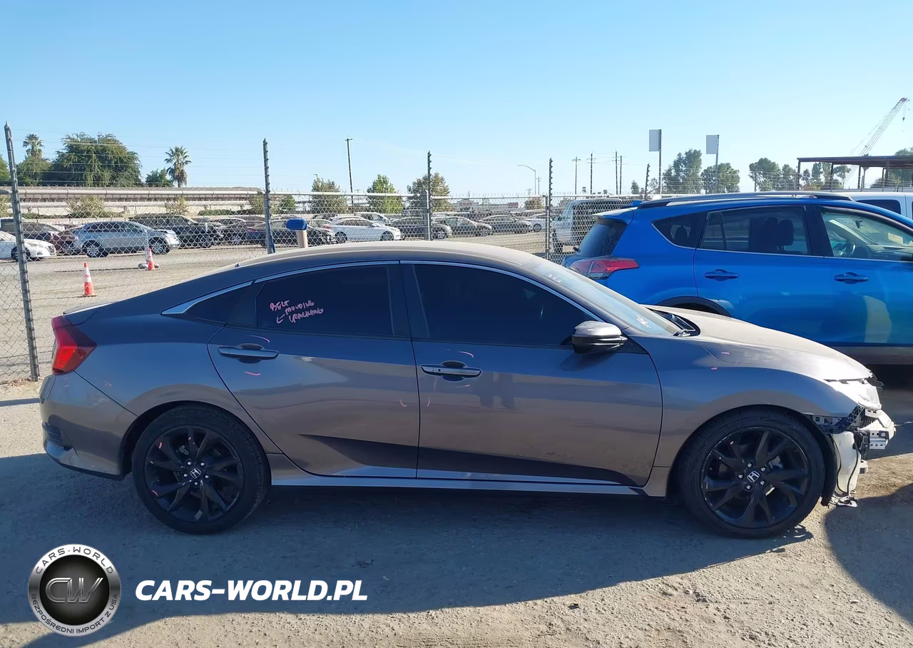 2021 Honda Civic Sport VIN:19XFC2F85ME202615 - 14