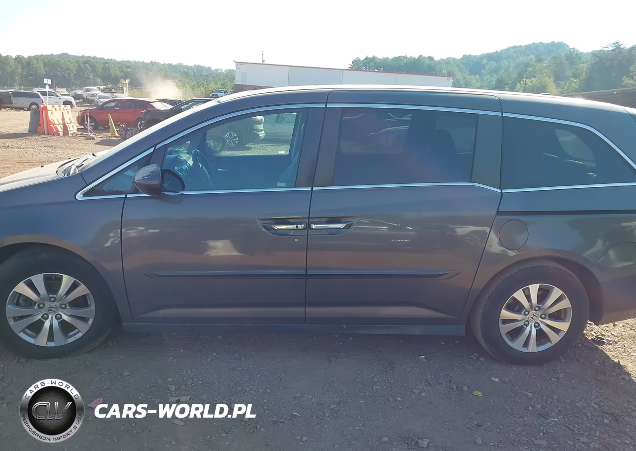 2015 Honda Odyssey Ex-L VIN:5FNRL5H69FB106493 - 14