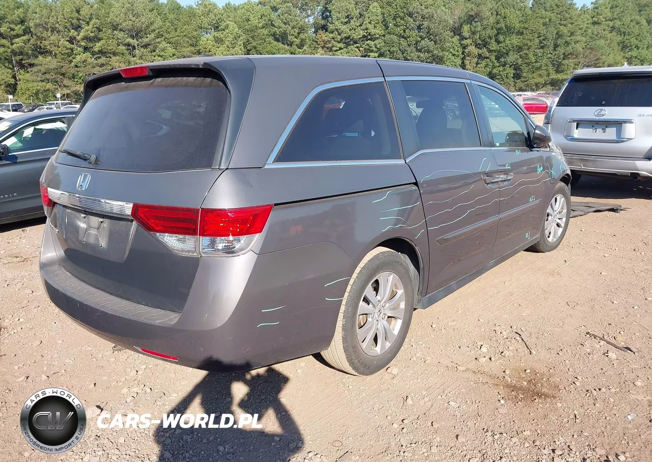 2015 Honda Odyssey Ex-L VIN:5FNRL5H69FB106493 - 4