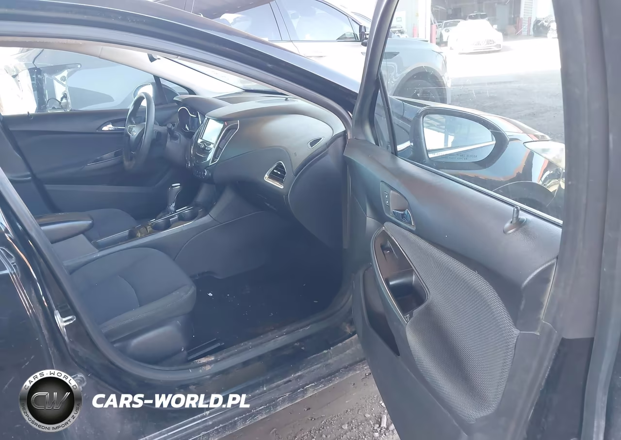 2018 Chevrolet Cruze Lt Auto VIN:1G1BE5SM4J7159080 - 5