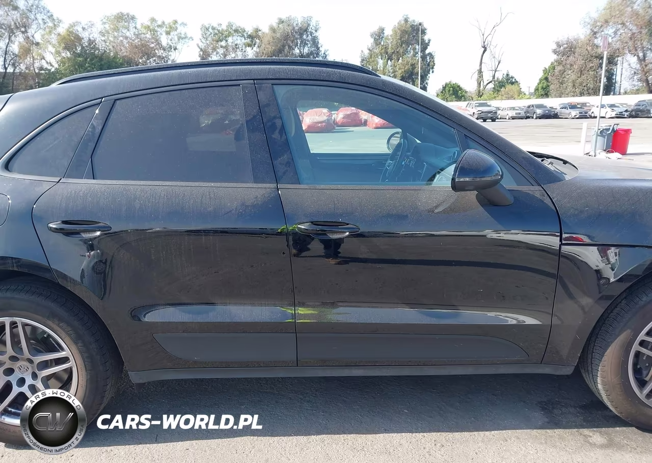 2021 Porsche Macan VIN:WP1AA2A50MLB01887 - 13
