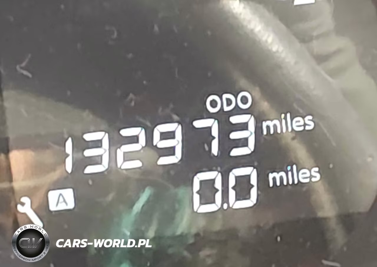2018 Nissan Versa Note Sv VIN:3N1CE2CP8JL360420 - 14