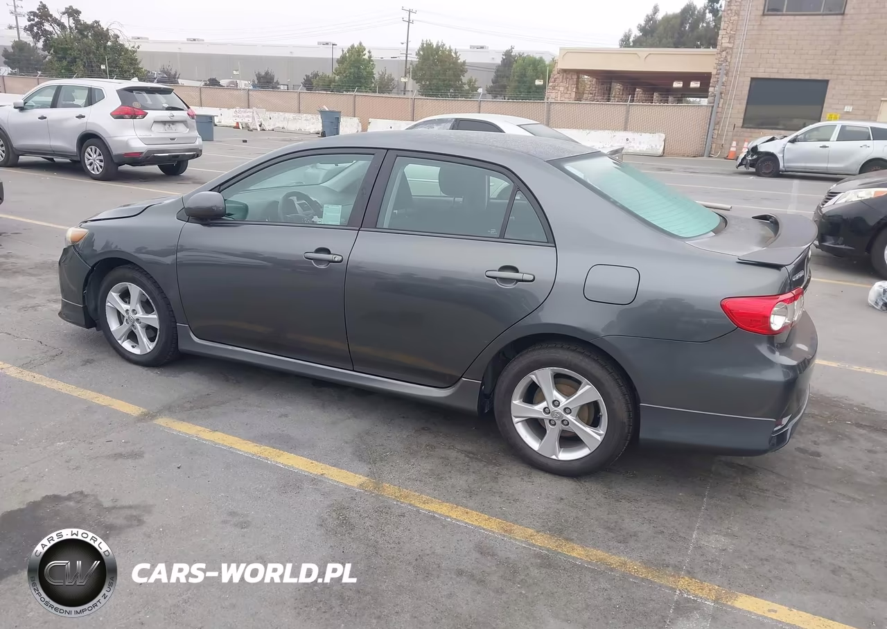 2013 Toyota Corolla S VIN:2T1BU4EE7DC097198 - 3
