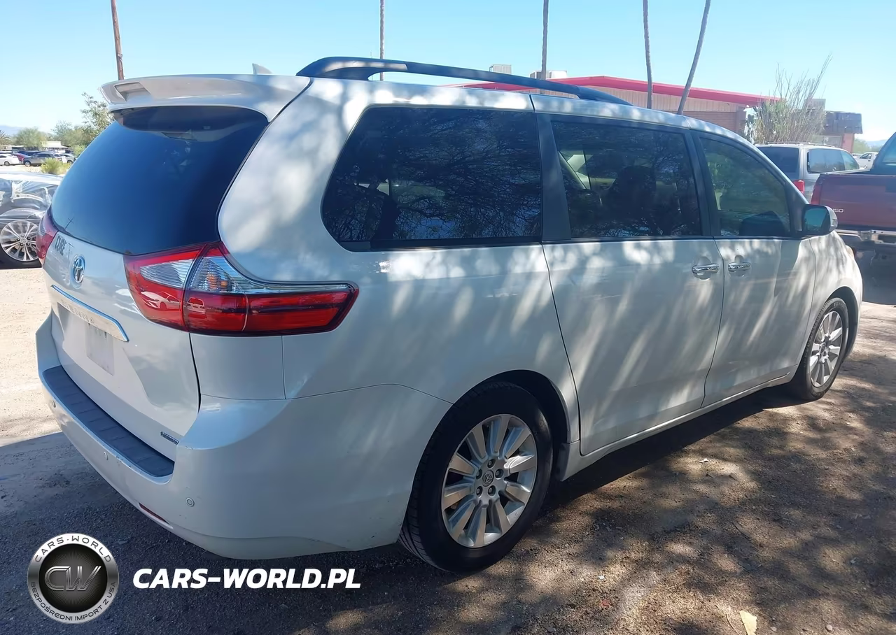2015 Toyota Sienna Limited Premium 7 Passenger VIN:5TDYK3DC4FS550827 - 4