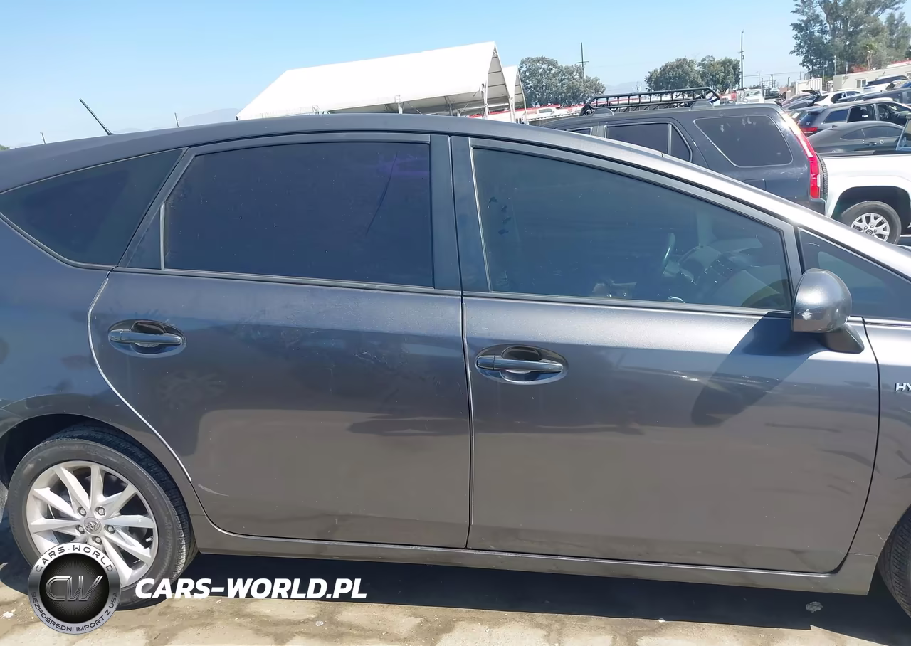 2014 Toyota Prius V Five VIN:JTDZN3EUXEJ014351 - 14