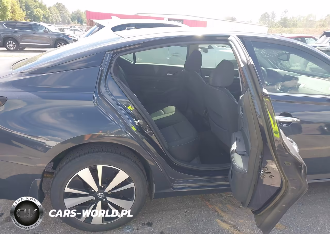 2019 Nissan Altima 2.5 Sv VIN:1N4BL4DV4KC117875 - 8