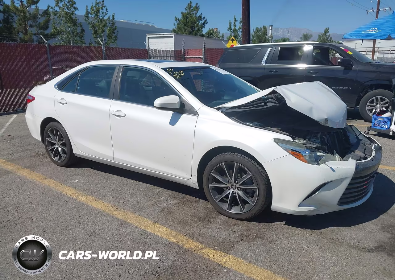 2017 Toyota Camry Xse