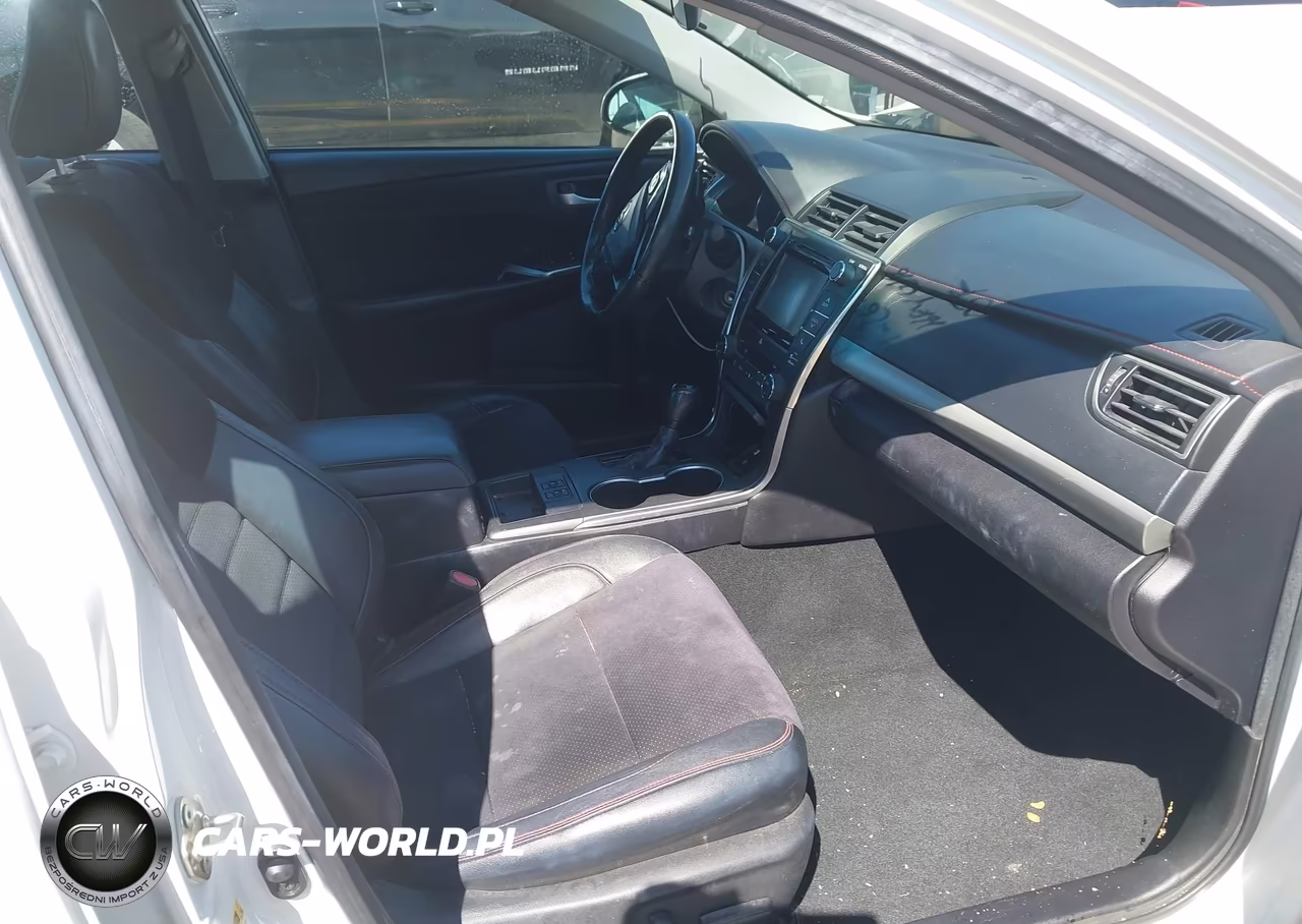 2017 Toyota Camry Xse VIN:4T1BF1FK1HU289136 - 5