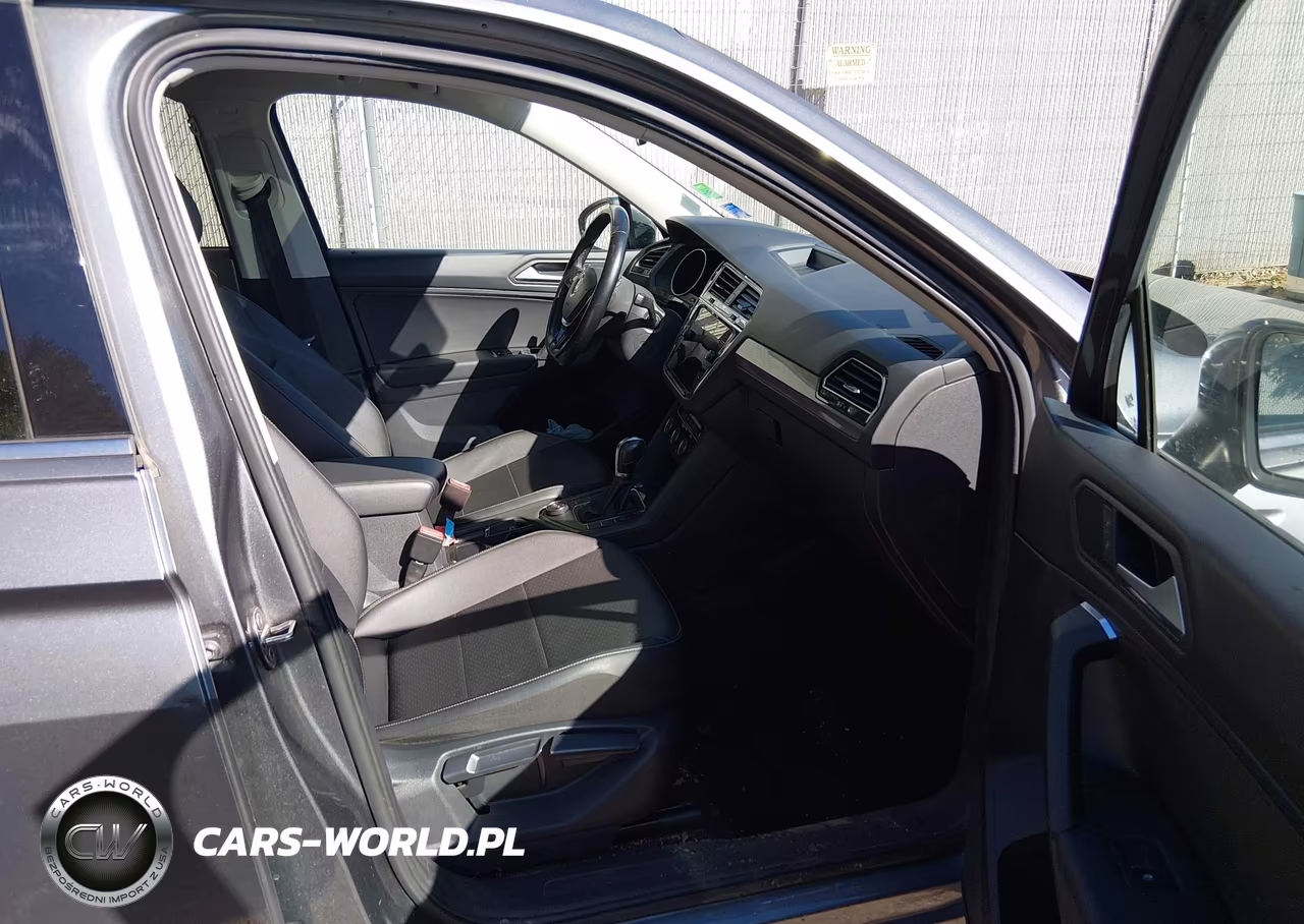 2019 Volkswagen Tiguan 2.0T Se-2.0T Sel-2.0T Sel R-Line-2.0T Sel R-Line Black VIN:3VV2B7AX8KM127538 - 5
