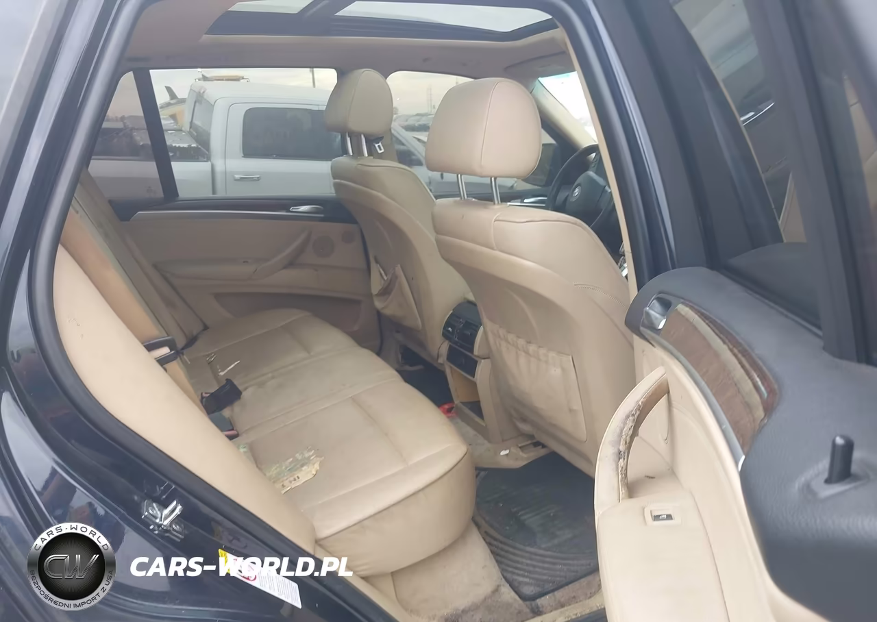 2007 BMW X5 3.0Si VIN:4USFE43527LY77604 - 8