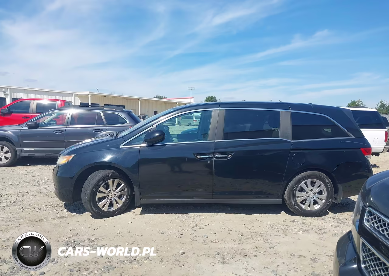 2016 Honda Odyssey Se VIN:5FNRL5H33GB149119 - 14