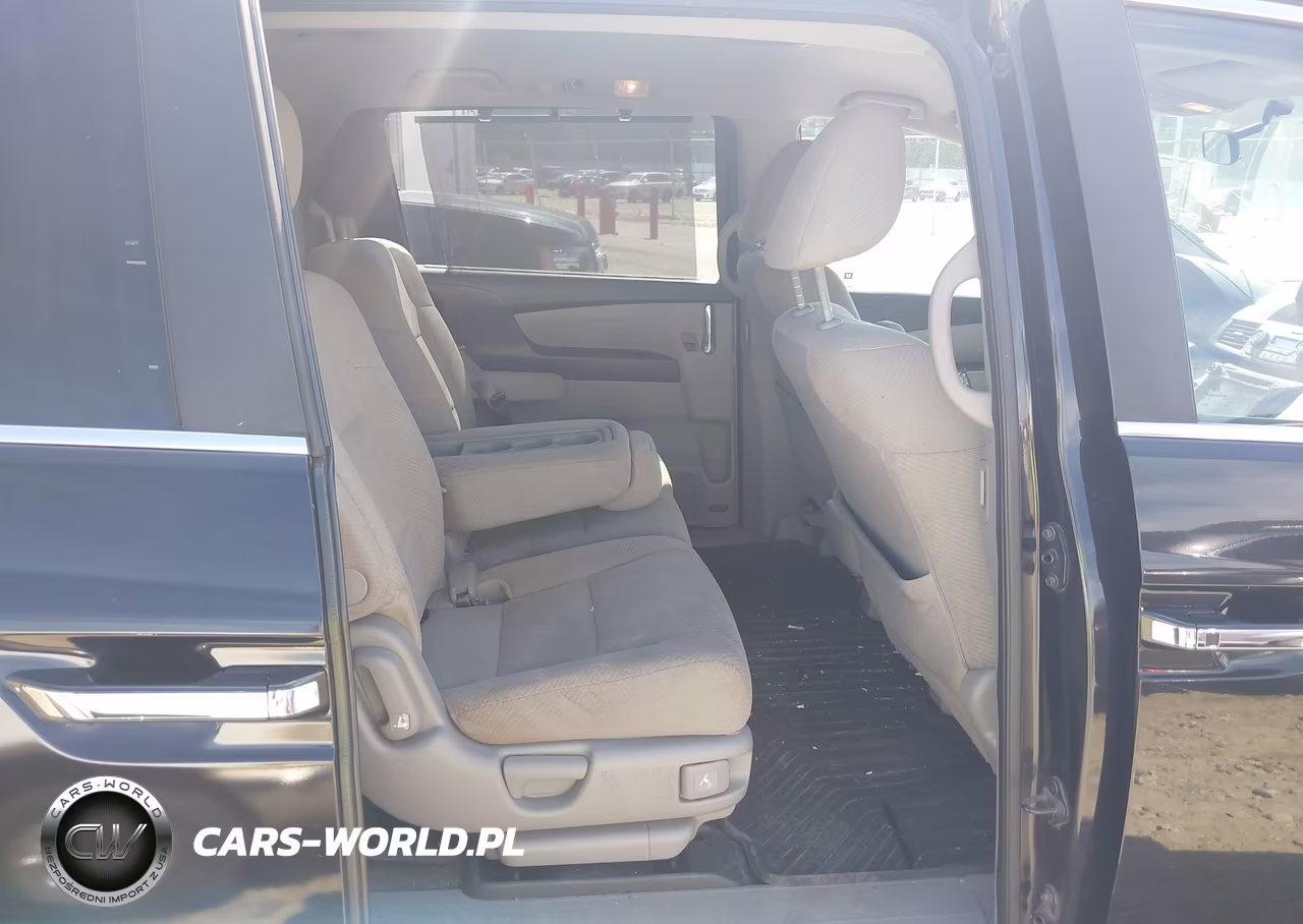 2016 Honda Odyssey Se VIN:5FNRL5H33GB149119 - 8