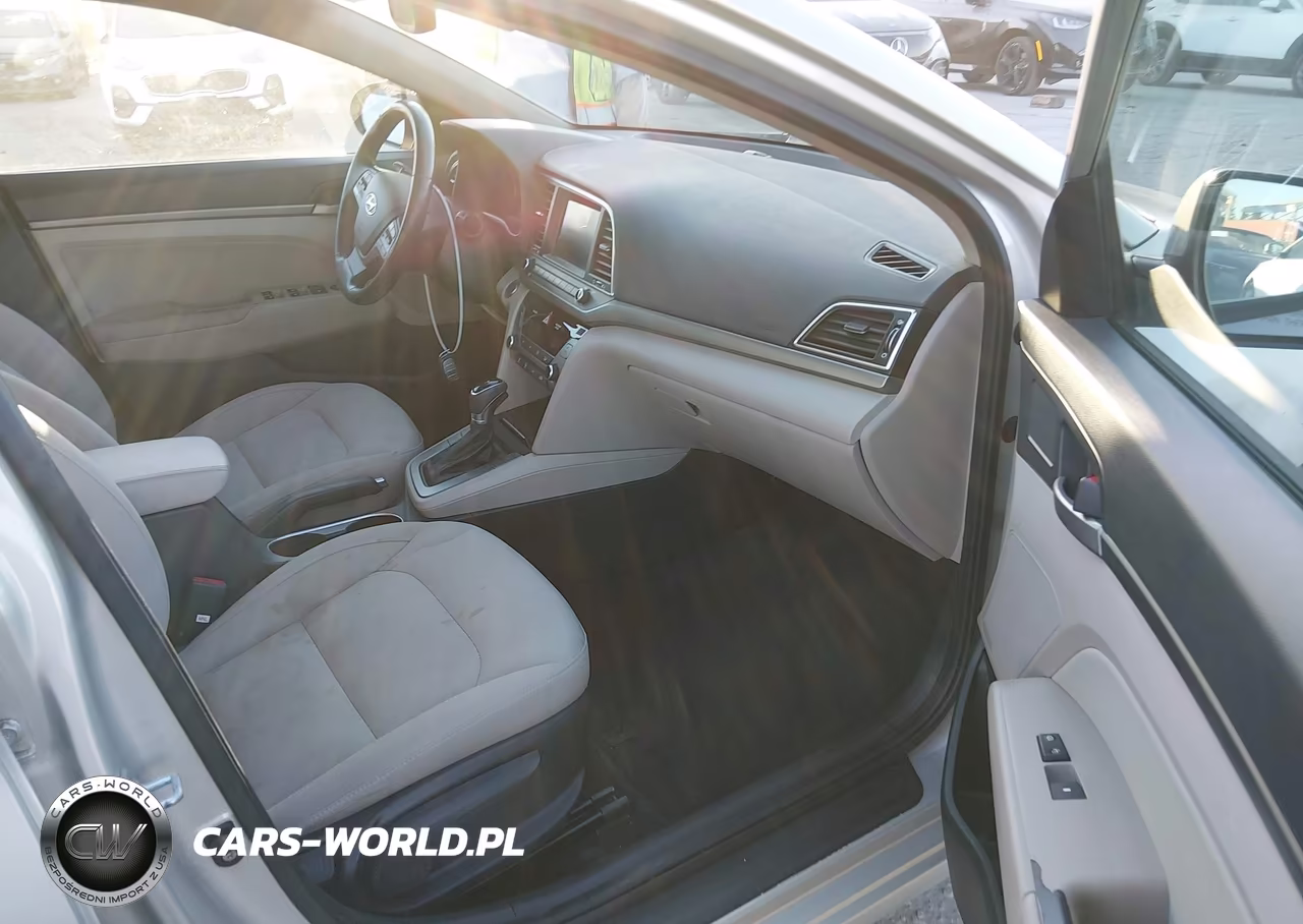 2017 Hyundai Elantra Value Edition VIN:KMHD84LF6HU238498 - 5