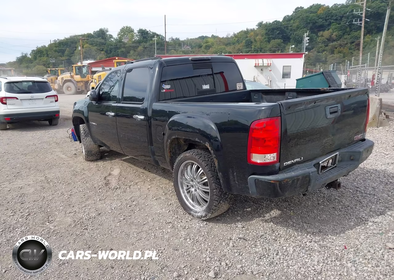 2008 GMC Sierra 1500 Denali VIN:2GTEK638181176625 - 3