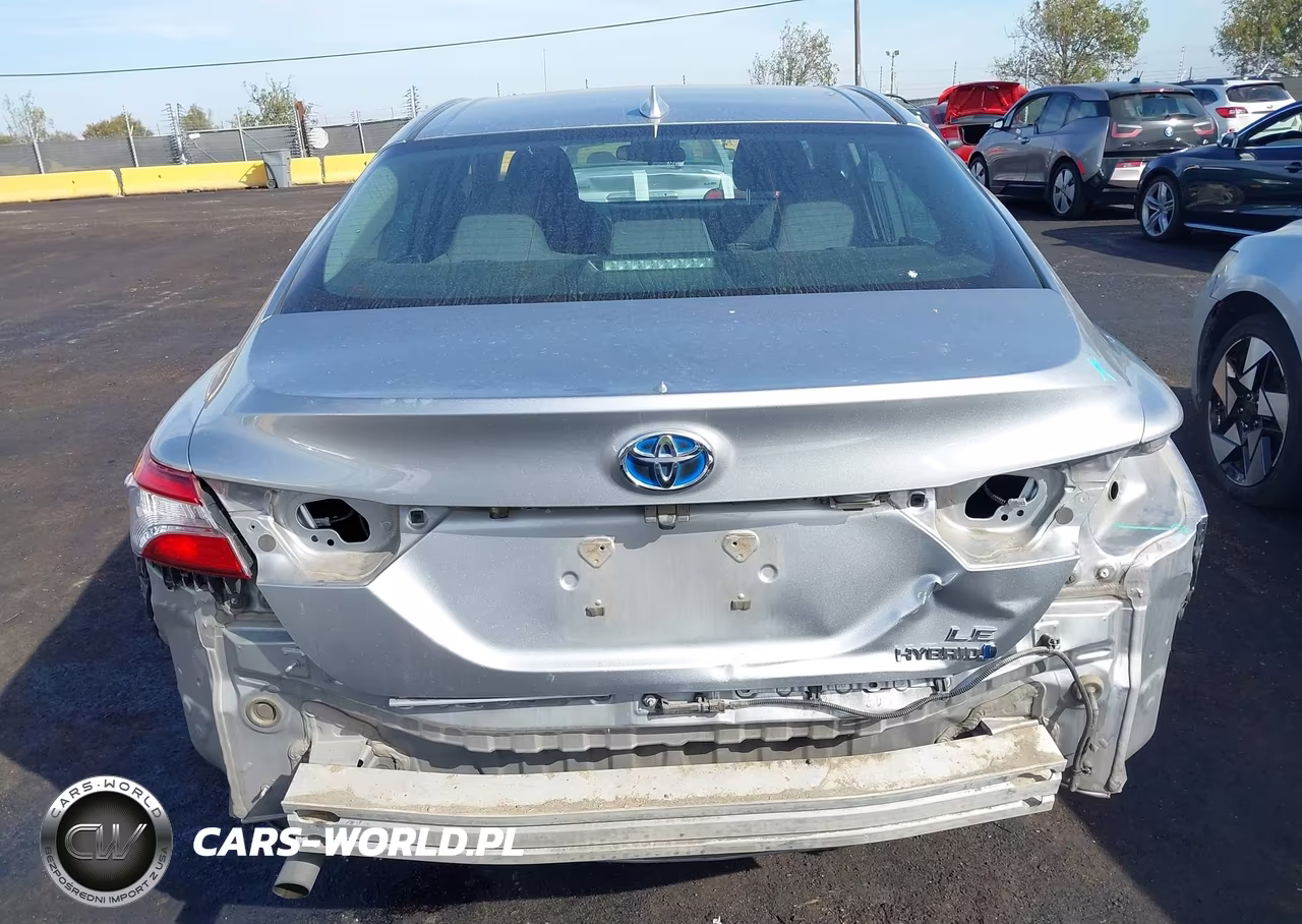 2020 Toyota Camry Le Hybrid VIN:4T1C31AK4LU534329 - 17