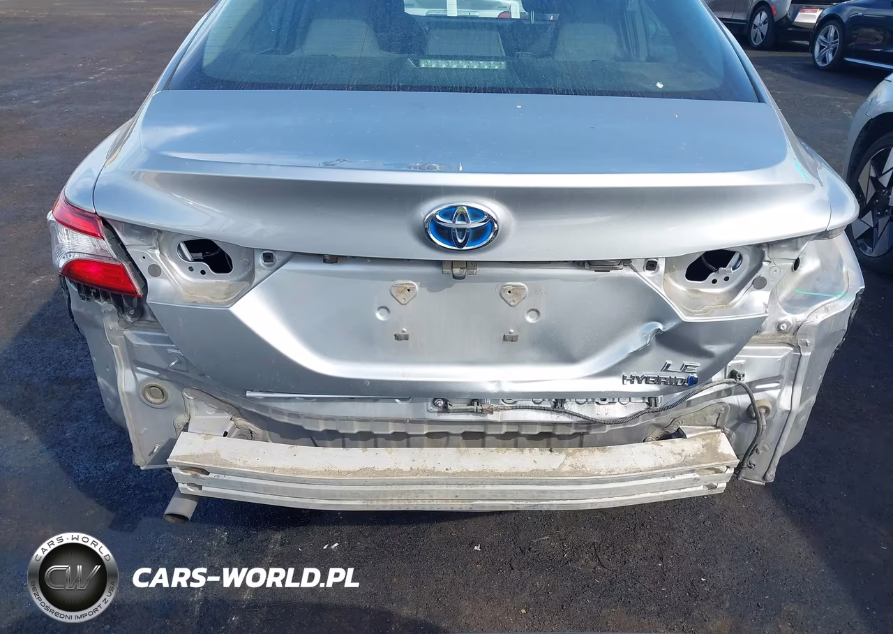 2020 Toyota Camry Le Hybrid VIN:4T1C31AK4LU534329 - 18