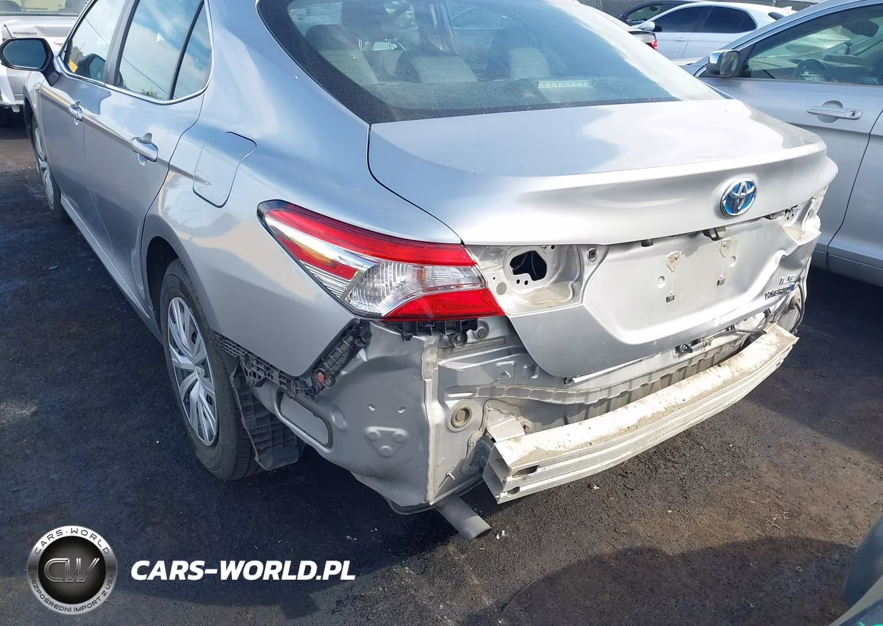 2020 Toyota Camry Le Hybrid VIN:4T1C31AK4LU534329 - 19