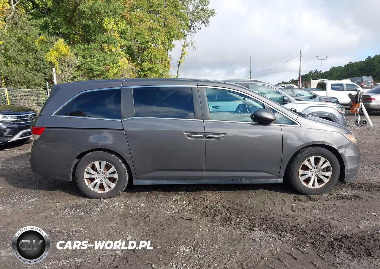 2015 Honda Odyssey Ex-L VIN:5FNRL5H60FB049021 - 13