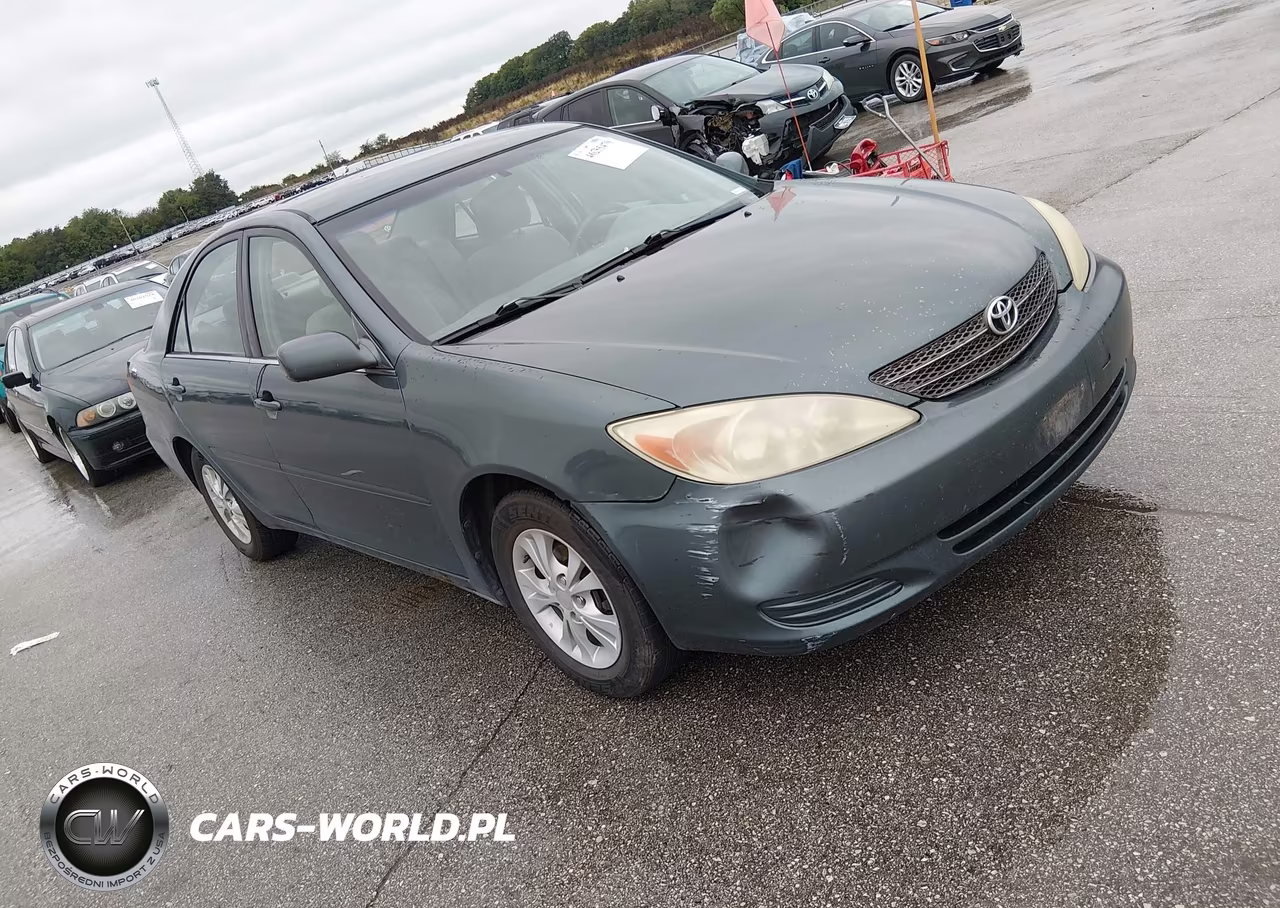 2004 Toyota Camry Le V6