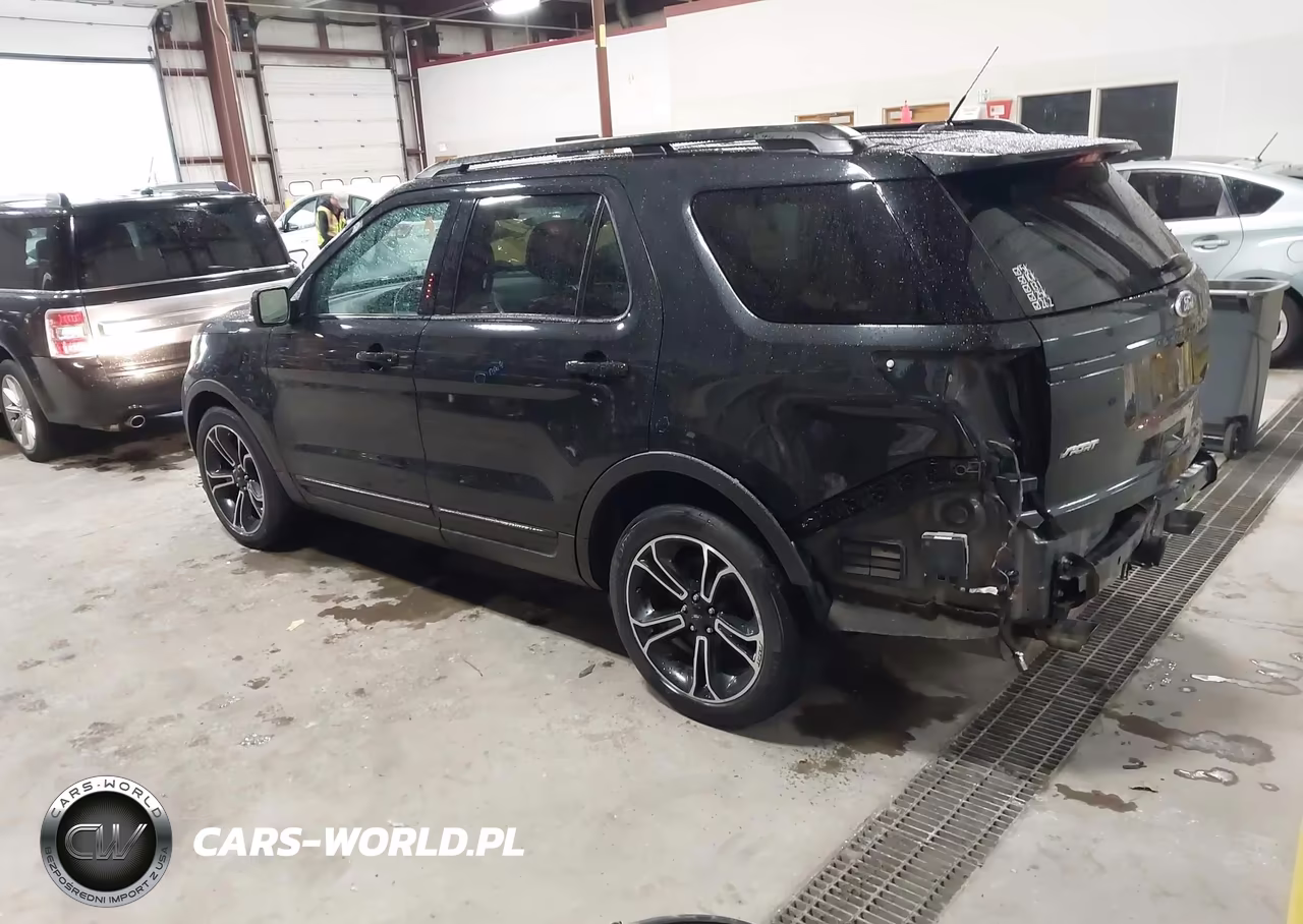 2015 Ford Explorer Sport VIN:1FM5K8GT3FGA07938 - 3