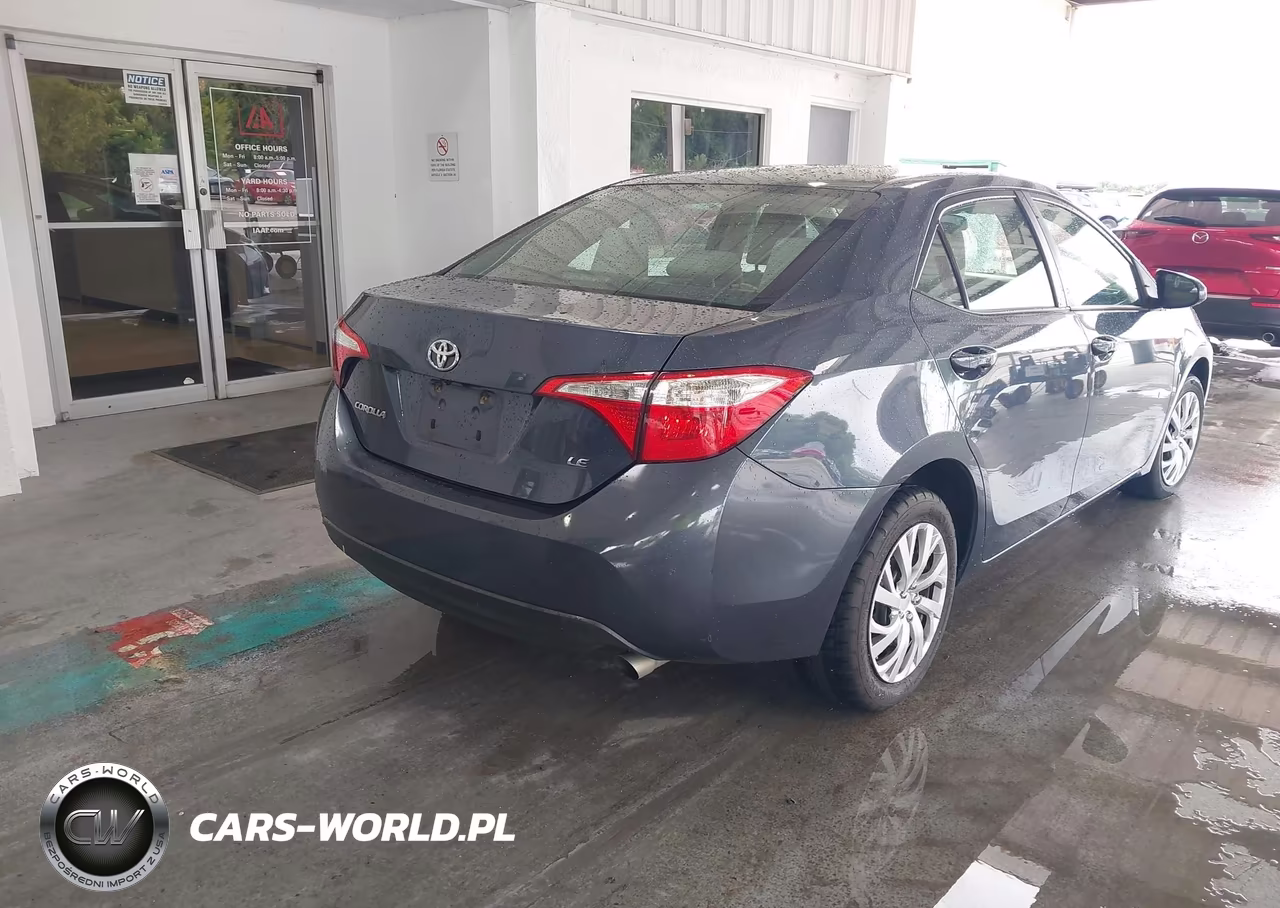2015 Toyota Corolla Le VIN:2T1BURHE8FC413283 - 4