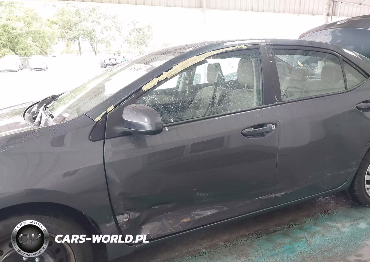 2015 Toyota Corolla Le VIN:2T1BURHE8FC413283 - 6