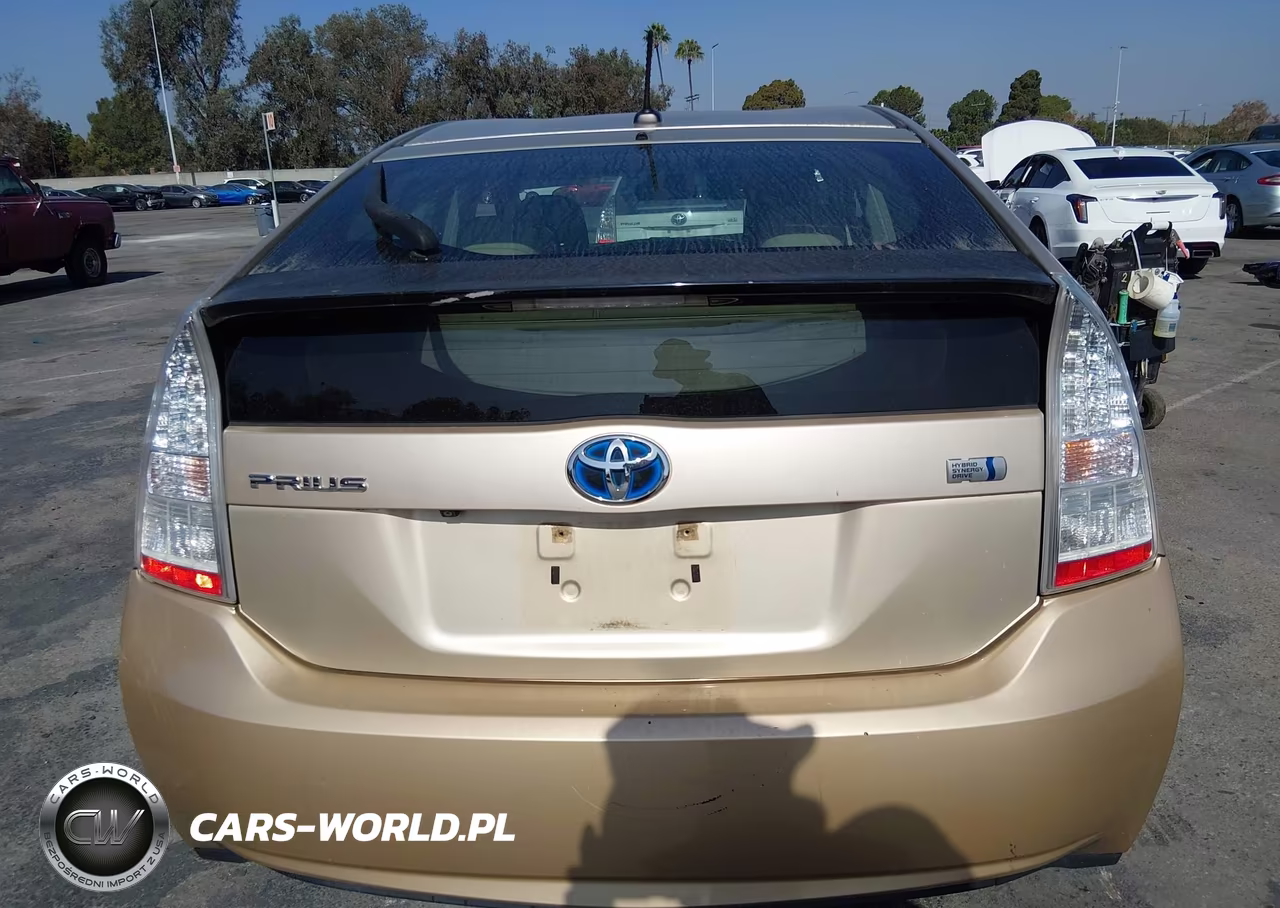 2011 Toyota Prius Three VIN:JTDKN3DU7B1419033 - 16