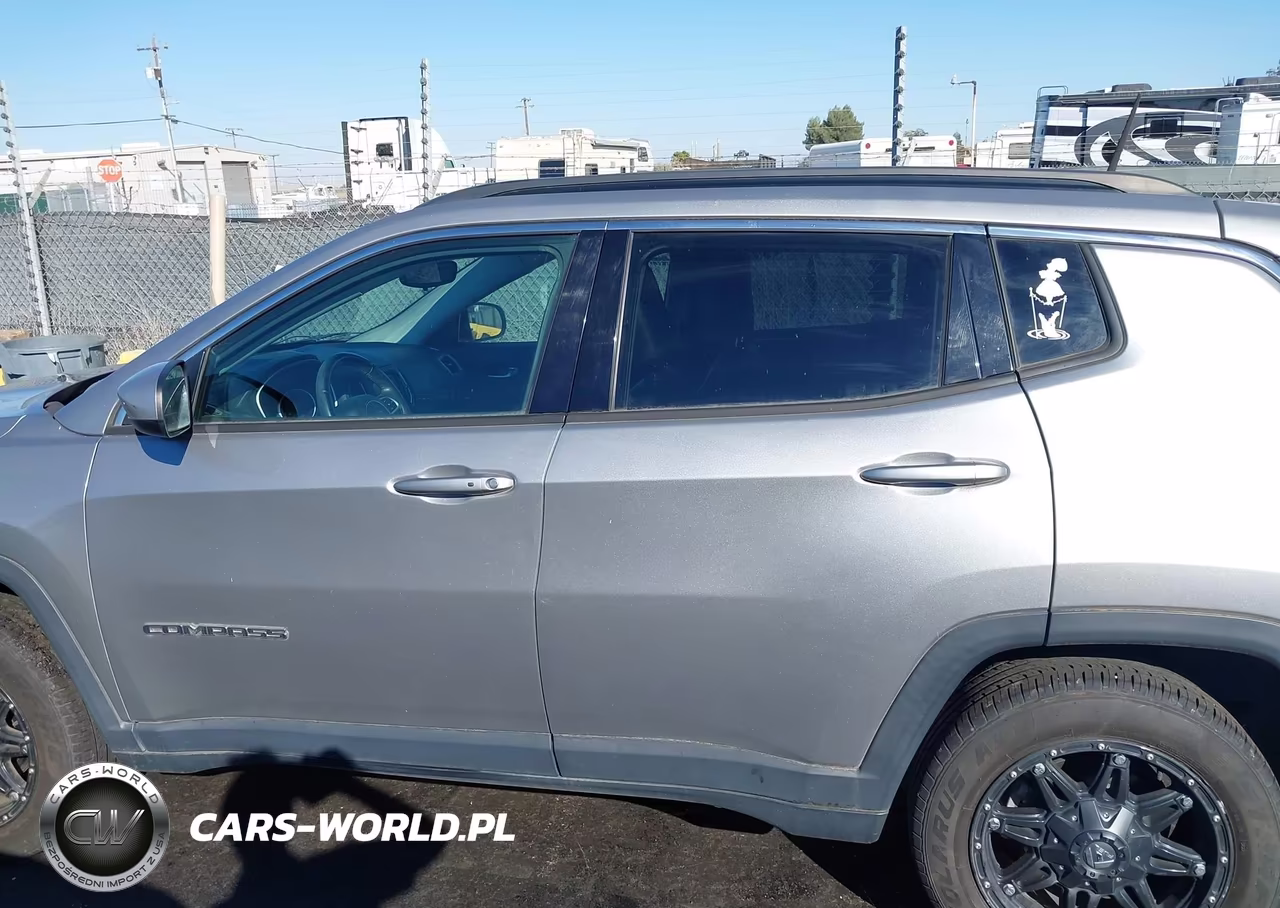 2017 Jeep New Compass Latitude 4X4 VIN:3C4NJDBB2HT607301 - 14