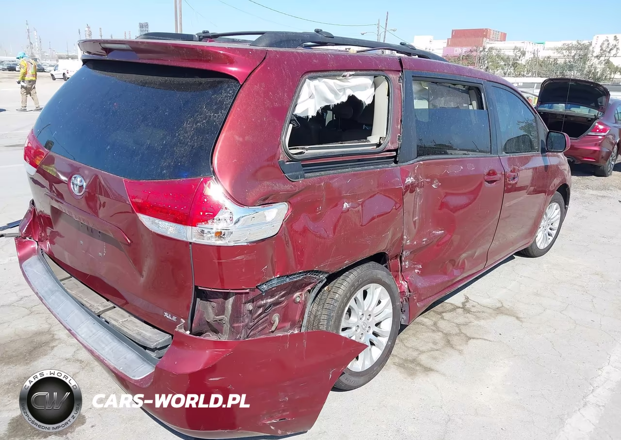 2011 Toyota Sienna Xle V6 VIN:5TDYK3DC3BS020052 - 6