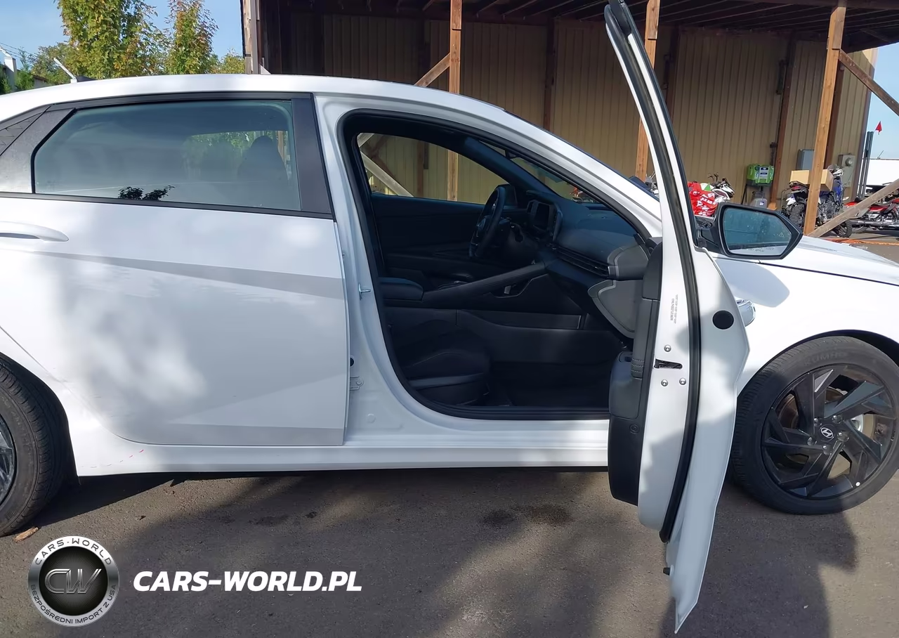 2026 Hyundai Elantra Sel Sport VIN:KMHLM4DG2TU210690 - 5