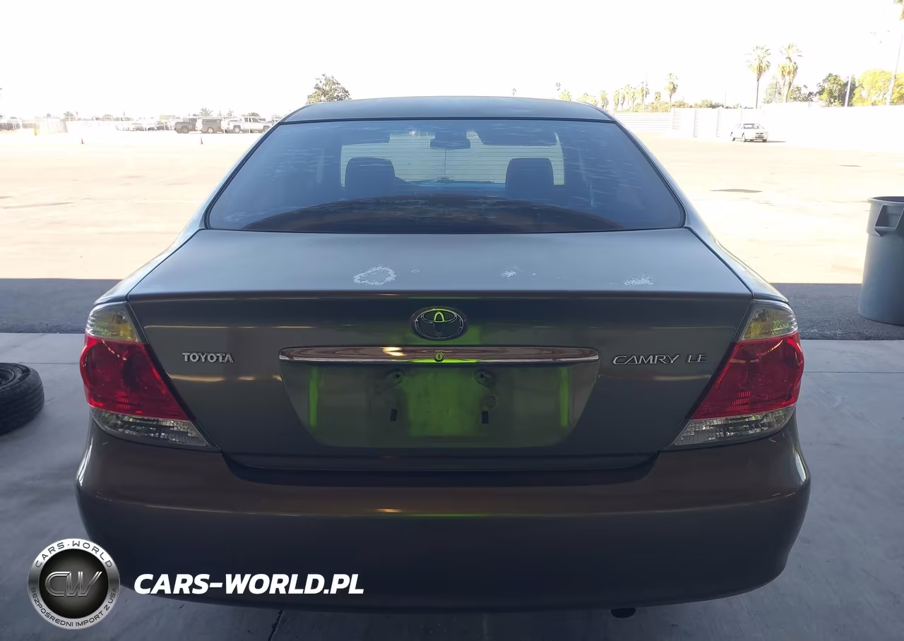 2005 Toyota Camry Le VIN:4T1BE32KX5U585966 - 19
