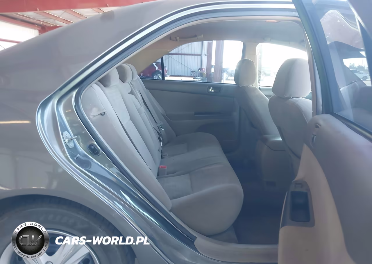 2005 Toyota Camry Le VIN:4T1BE32KX5U585966 - 8