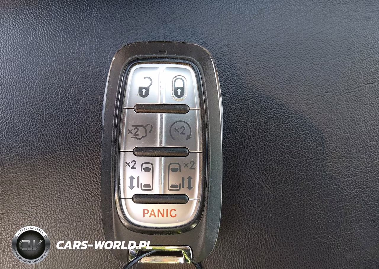 2024 Chrysler Pacifica Hybrid Select VIN:2C4RC1S7XRR156628 - 11