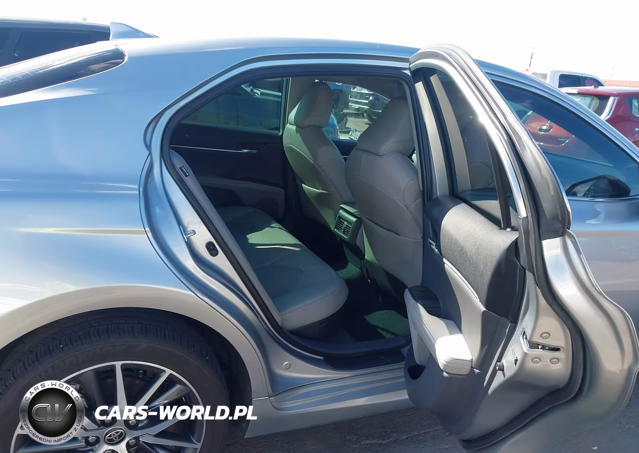 2022 Toyota Camry Xle Hybrid VIN:4T1F31AK7NU577689 - 8