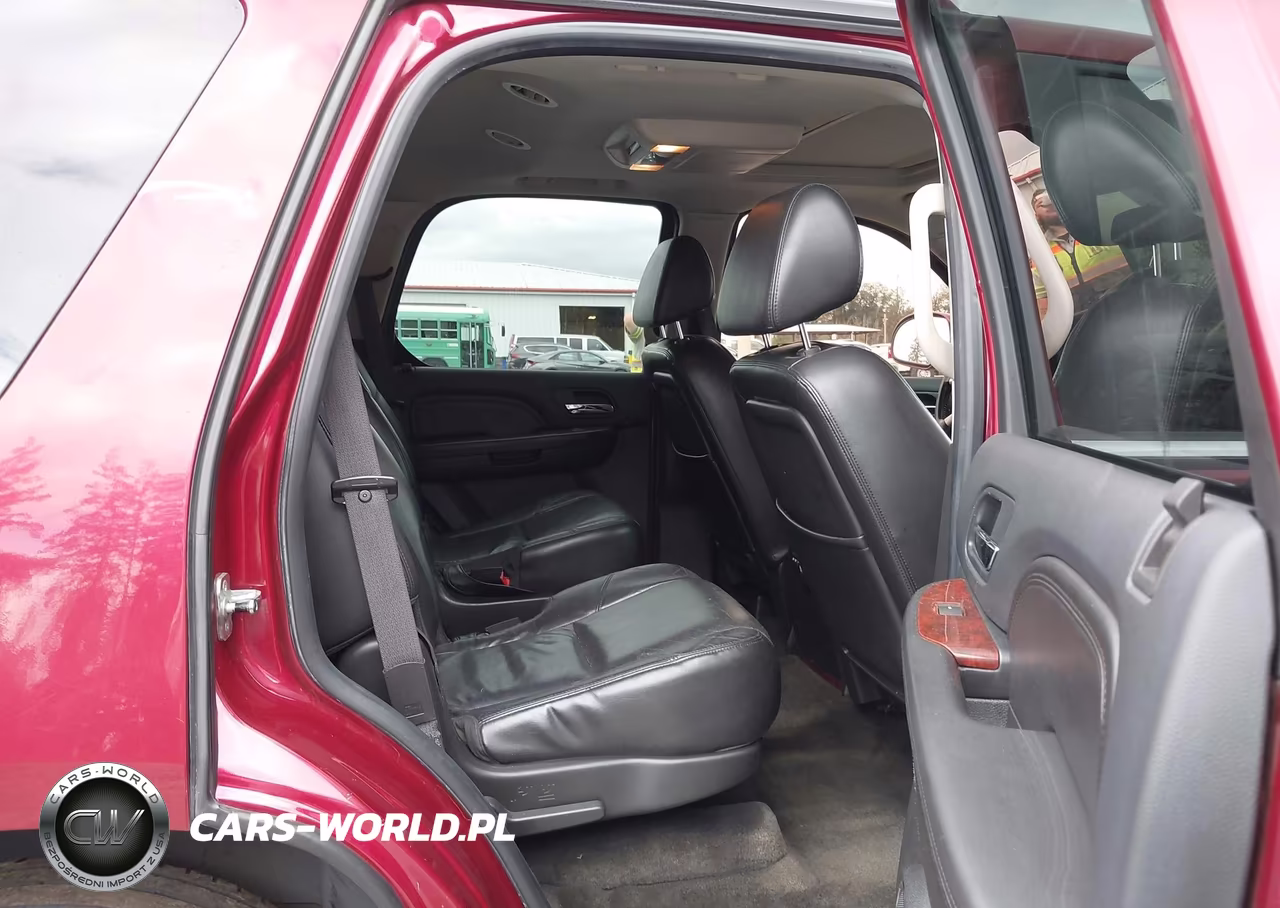2009 Cadillac Escalade Standard VIN:1GYFK23279R182389 - 18