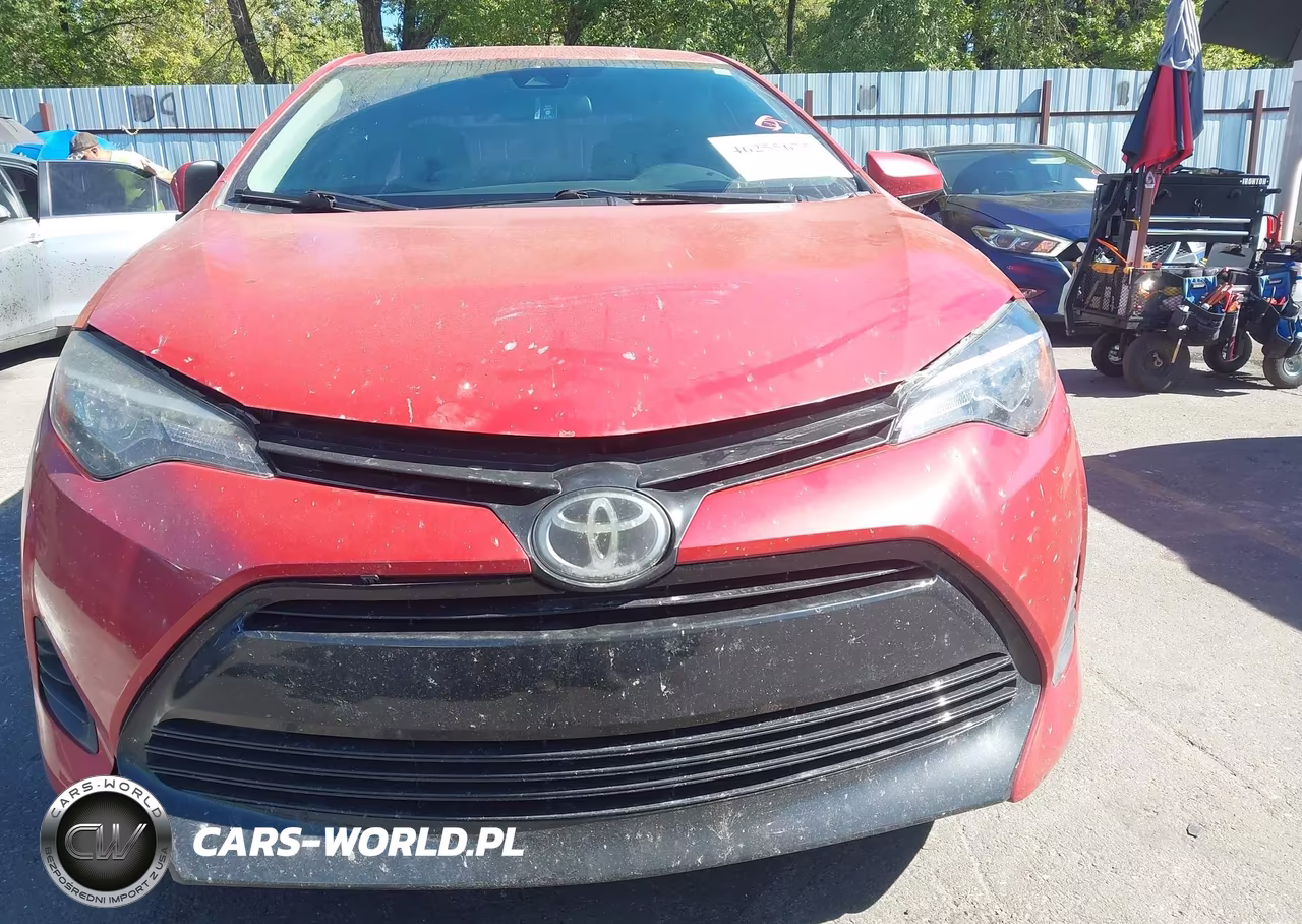 2019 Toyota Corolla Le VIN:5YFBURHE2KP932484 - 12