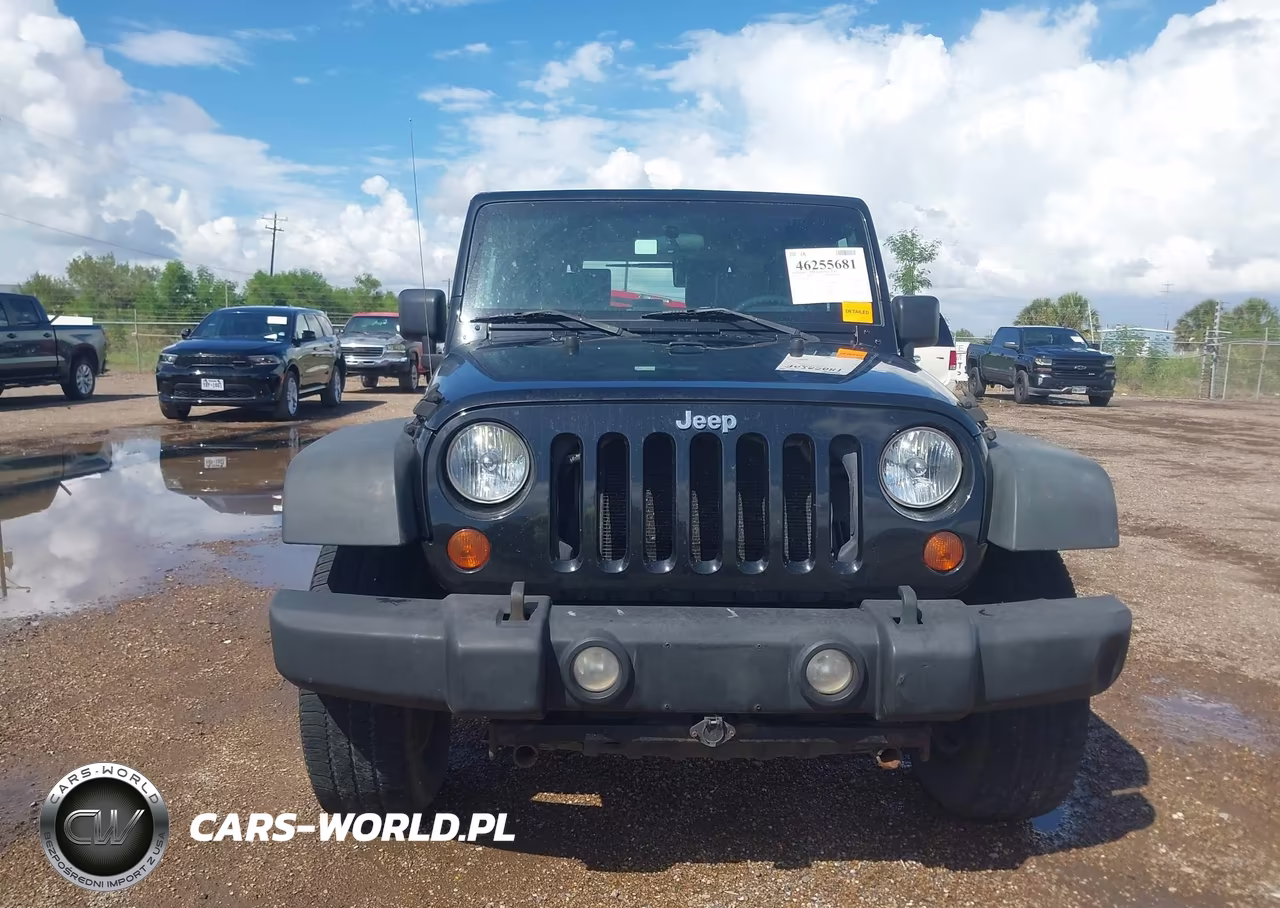 2010 Jeep Wrangler Sport VIN:1J4AA2D16AL151743 - 12