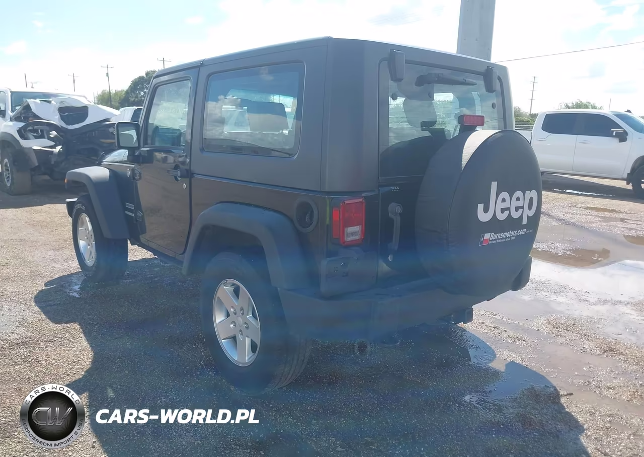 2010 Jeep Wrangler Sport VIN:1J4AA2D16AL151743 - 3