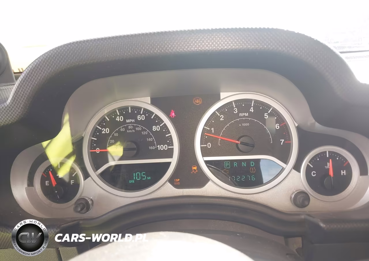2010 Jeep Wrangler Sport VIN:1J4AA2D16AL151743 - 7