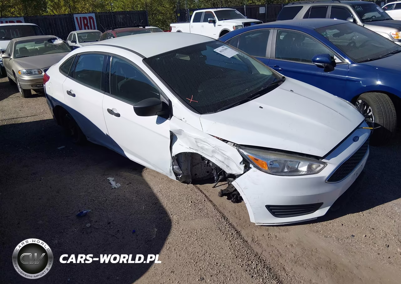 2016 Ford Focus S – zdjęcie 1 z 12