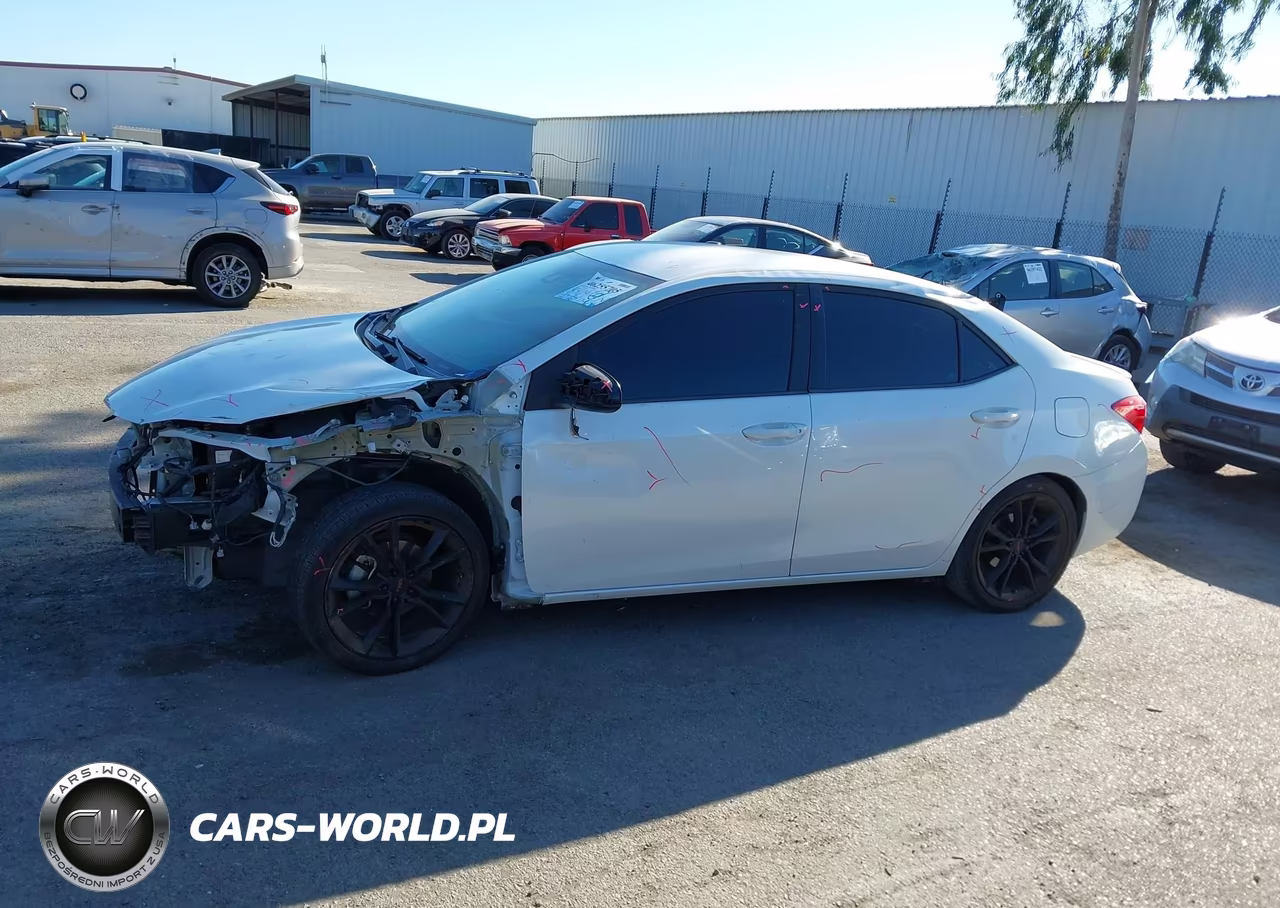 2018 Toyota Corolla Se VIN:5YFBURHE4JP763793 - 15