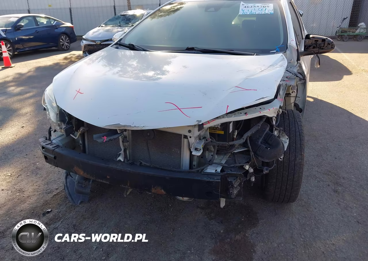 2018 Toyota Corolla Se VIN:5YFBURHE4JP763793 - 6