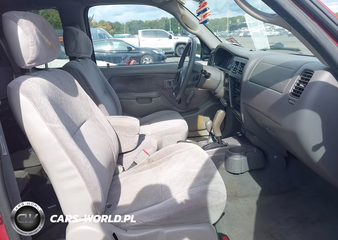 2002 Toyota Tacoma VIN:5TEWM72N92Z023554 - 5